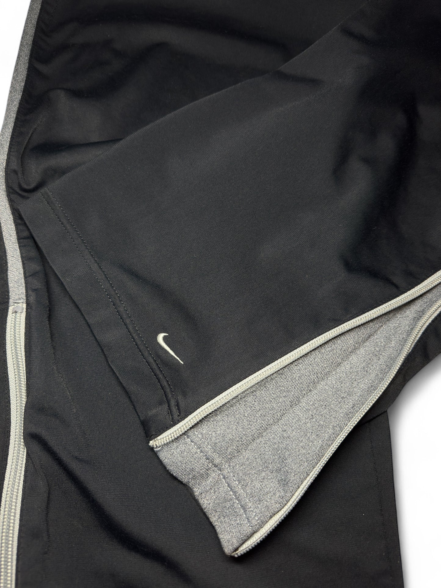 Nike open Leg Trackpants schwarz (L)